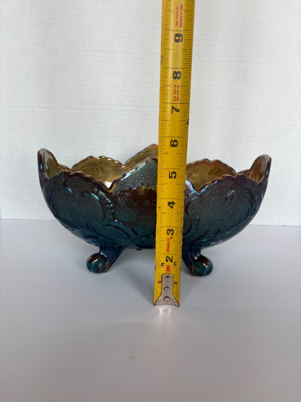 Vintage Jeannette Carnival Glass Lombardi Pattern Footed Fruit Bowl - Picture 8 of 9